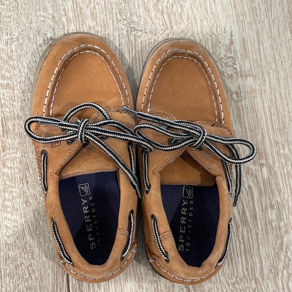 Sperry Other - Sperry Little Boys shoes size 12